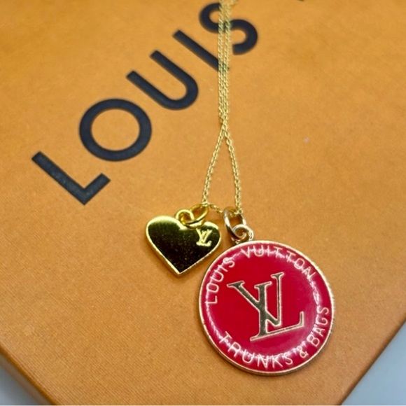 LOUIS VUITTON Trunks Circular Logo & Heart Double Charm Necklace Gold & Pink - Picture 1 of 9